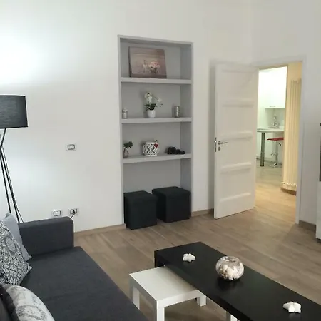 Toffee 5 Terre Apartment La Spezia